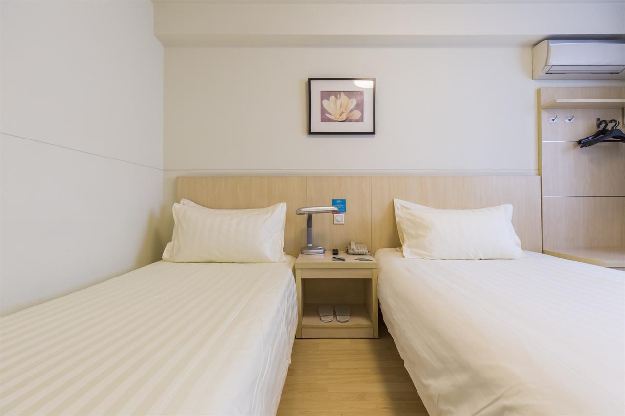 Jinjiang Inn Kunshan Renming Road West Street Bagian luar foto