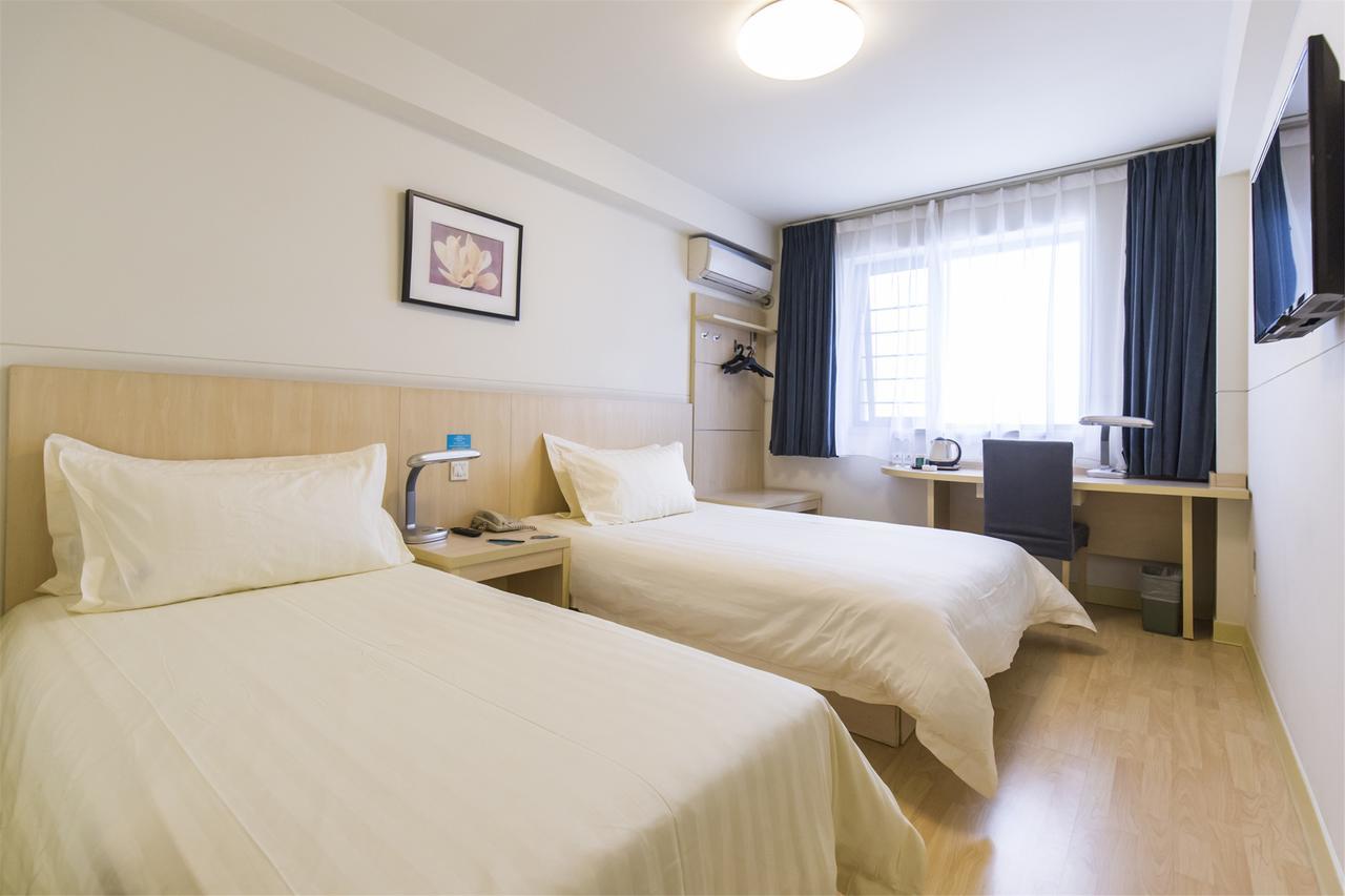 Jinjiang Inn Kunshan Renming Road West Street Bagian luar foto